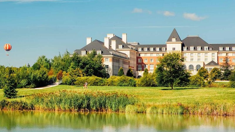 Dream Castle Transfers Roissy Charles De Gaulle Disneyland 