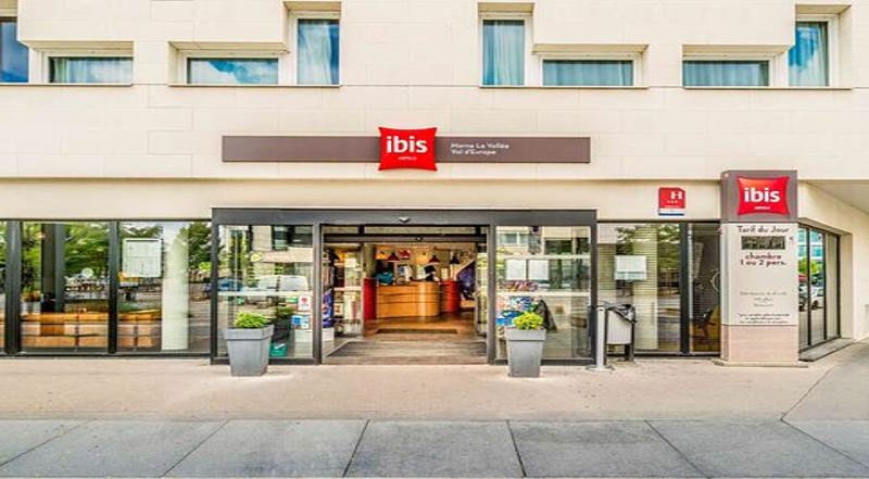 Ibis Val d'Europe disneyland paris airport transfers